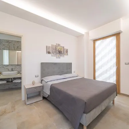 Aurosa Vacanze Frühstückspension 4*