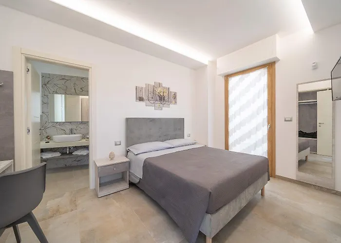 Aurosa Vacanze Bed & Breakfast 4*