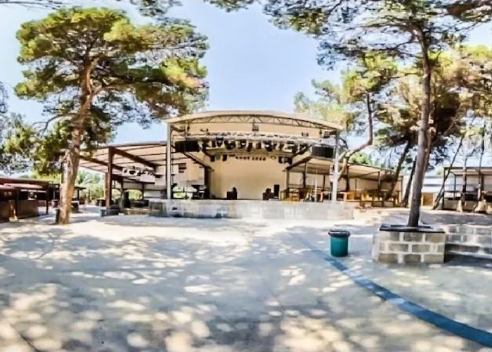 Aurosa Vacanze Bed & Breakfast