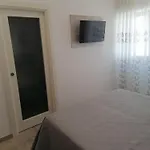 Aurosa Vacanze Bed & Breakfast 4*