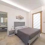 Aurosa Vacanze ベッド・アンド・ブレックファスト 4*