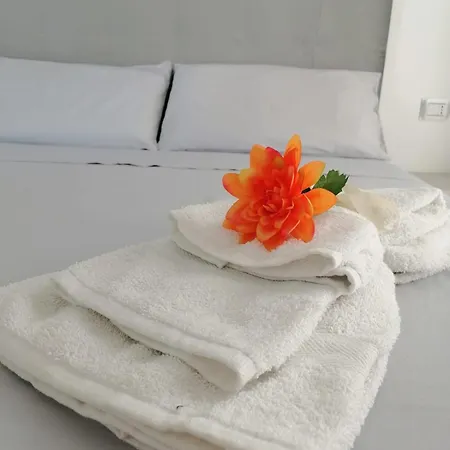 Aurosa Vacanze Bed & Breakfast